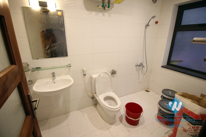 Brand new house with 5 bedrooms for rent in Dang Thai mai st, Tay Ho area